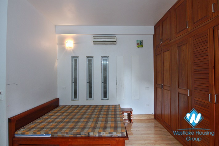 A new and cheap house for rent in An Duong, Tay Ho, Ha Noi