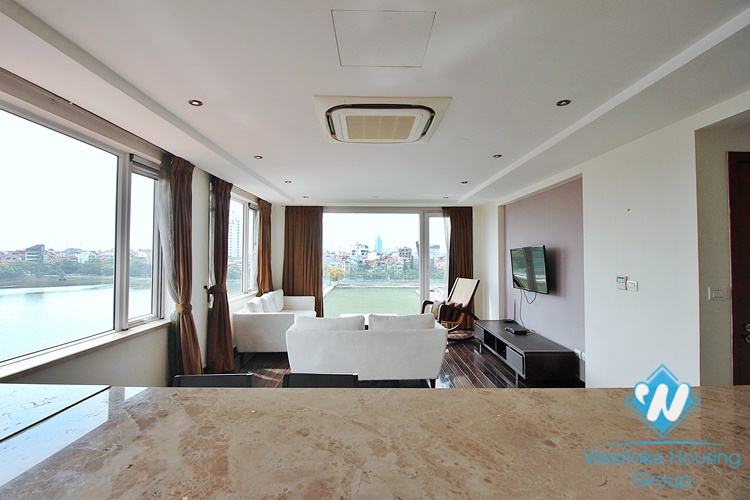 Lake view 1 bedroom apartment with huge balcony for rent in Quang An, Tay Ho
