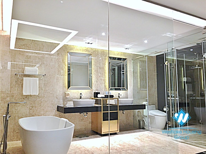 Luxury 4 bedroom apartment for rent in Dang thai mai, Tay ho