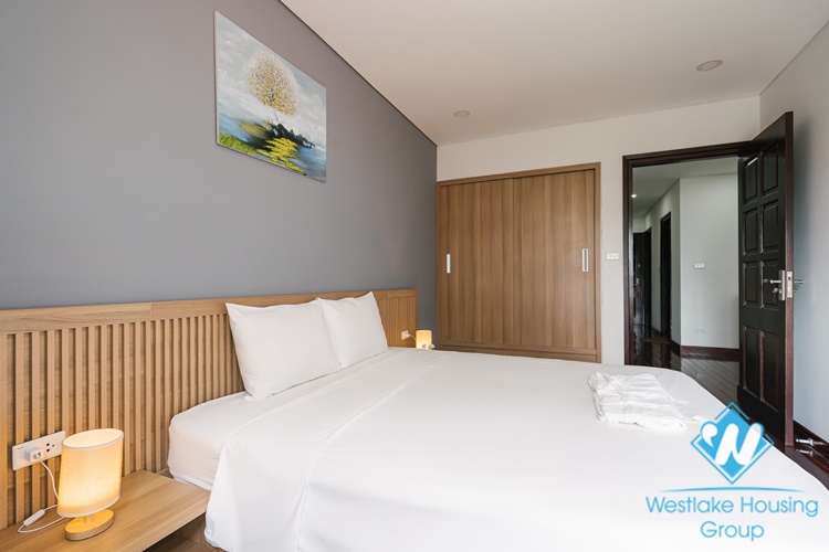 A pretty 2 bedrooms apartment for rent in Kim Ma street, Ba Dinh