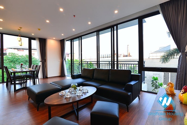 New and beautiful three bedrooms apartment for rent in Nghi Tam village, Tay Ho district, Ha Noi.