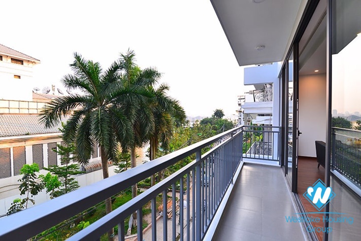 New and beautiful three bedrooms apartment for rent in Nghi Tam village, Tay Ho district, Ha Noi.