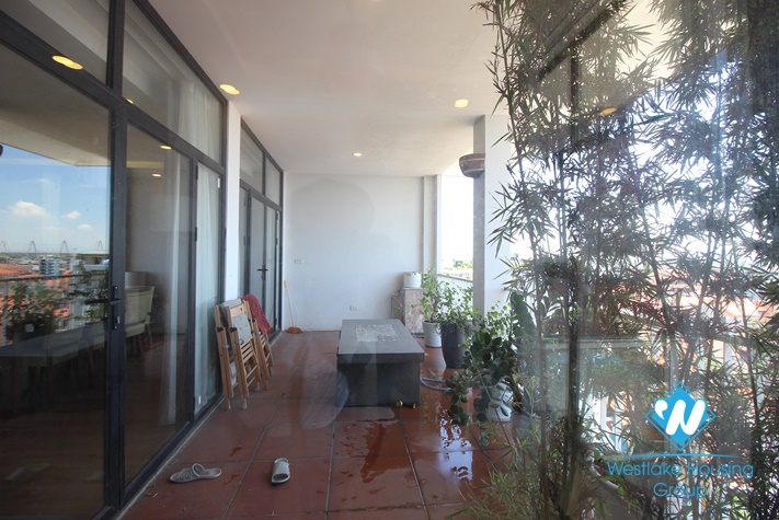 A big size apartment with 4 bedrooms on To Ngoc Van st, Tay Ho District 