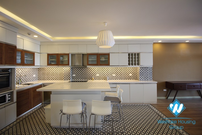 A big size apartment with 4 bedrooms on To Ngoc Van st, Tay Ho District 