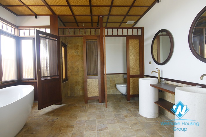 Large and high quality apartment with 4 bedrooms for rent in To Ngoc Van st, Tay Ho District 