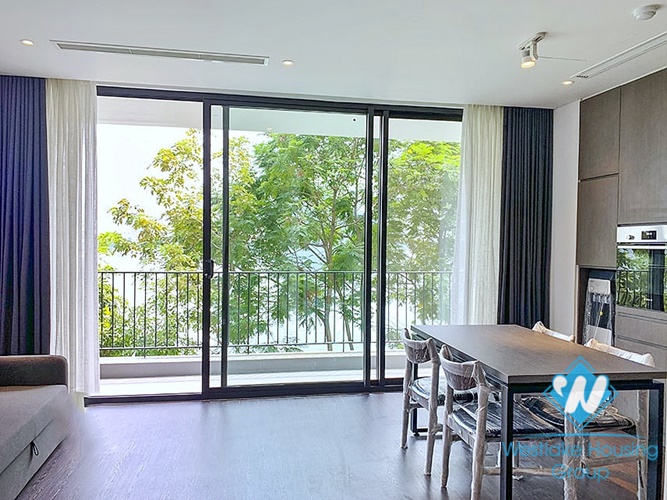 Lake view 02 bedrooms apartment in Nhat Chieu st, Tay Ho, Hanoi