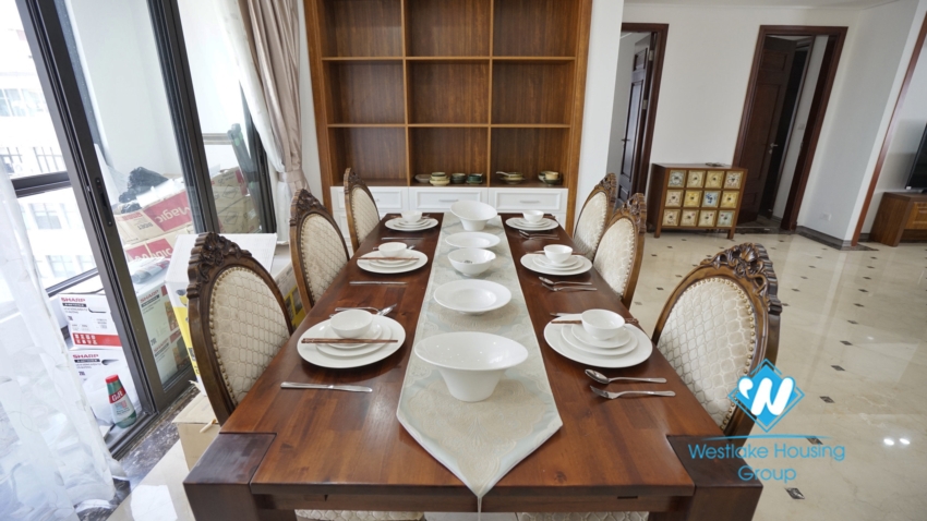 A nice and new 4 bedroom apartment for rent in Ba dinh, Ha noi