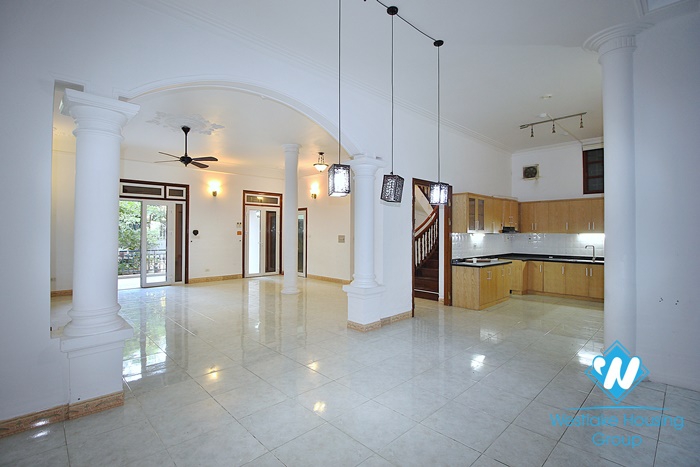 Spacious 4 bedroom house with big yard in To ngoc van, Tay ho, Hanoi