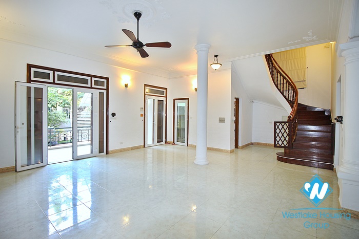 Spacious 4 bedroom house with big yard in To ngoc van, Tay ho, Hanoi