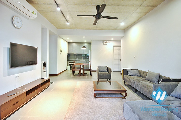 Ground floor 2 bedrooms apartment for rent in Tu Hoa st, Tay Ho