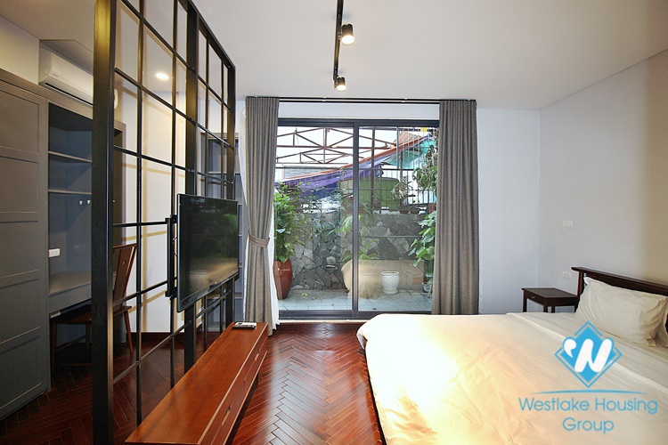 Ground floor 2 bedrooms apartment for rent in Tu Hoa st, Tay Ho