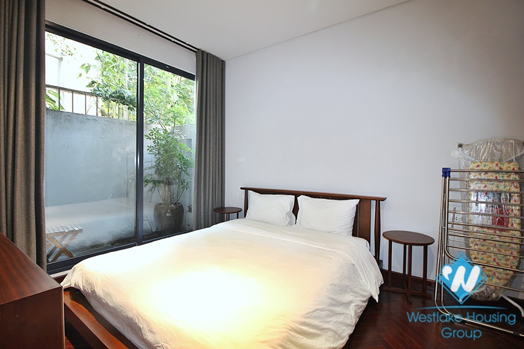 Ground floor 2 bedrooms apartment for rent in Tu Hoa st, Tay Ho