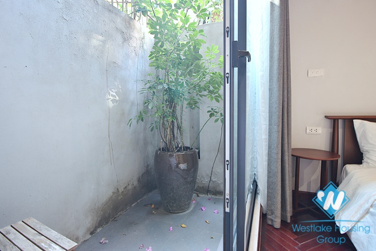 Ground floor 2 bedrooms apartment for rent in Tu Hoa st, Tay Ho