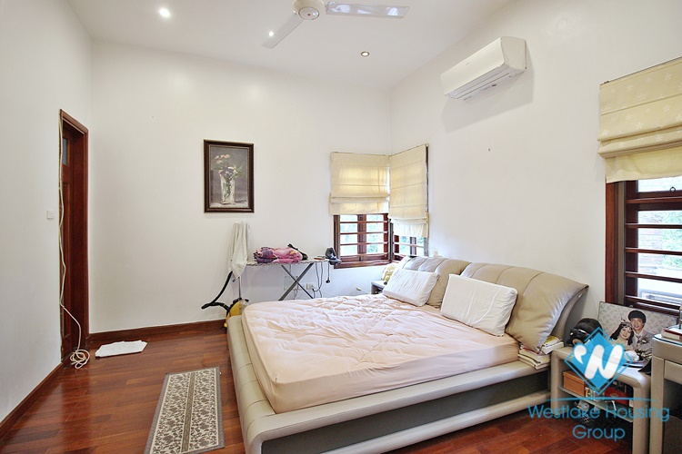 Green house with huge garden for rent in Tay Ho, Ha Noi