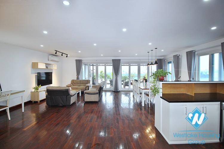 High quality apartment with 3 bedrooms, nice lake view for rent  in Quang An street, Westlake area