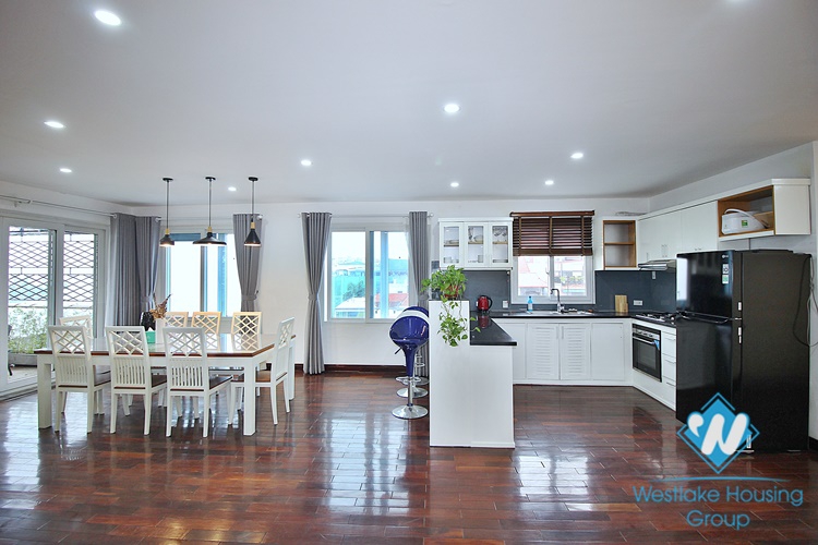 High quality apartment with 3 bedrooms, nice lake view for rent  in Quang An street, Westlake area