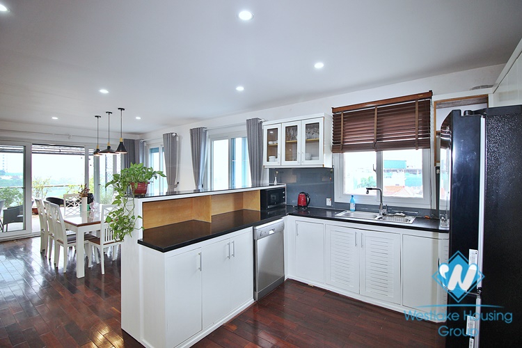 High quality apartment with 3 bedrooms, nice lake view for rent  in Quang An street, Westlake area