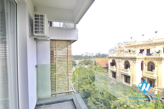 Newly and spacious 3 bedroom apartment for rent in Tay ho, Hanoi