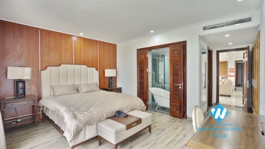 A nice and new 4 bedroom apartment for rent in Ba dinh, Ha noi