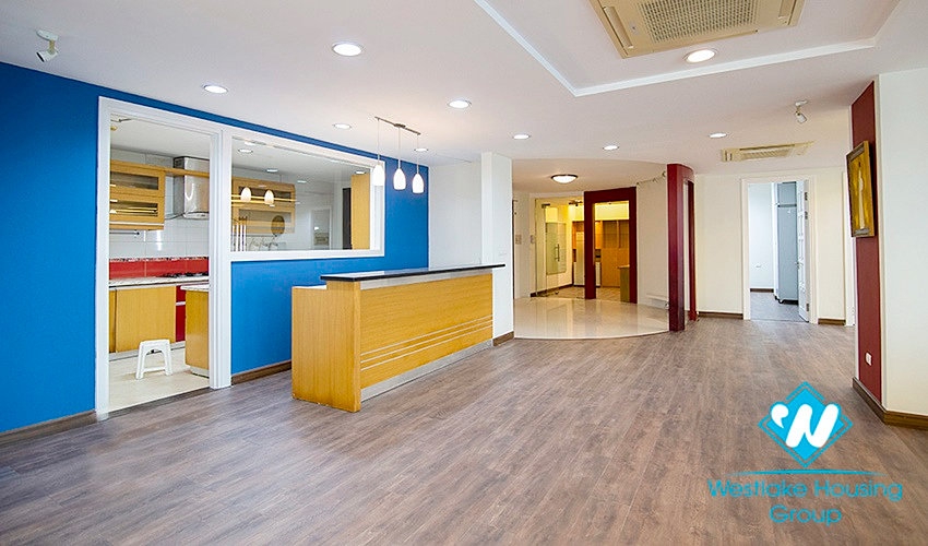 Spacious five bedrooms apartment for rent in E building, Ciputra