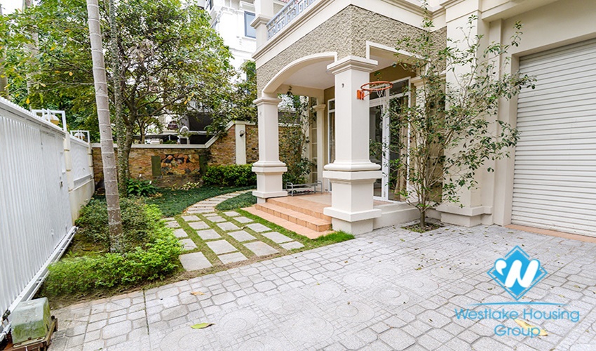 River-view five bedrooms house for rent in T block, Ciputra
