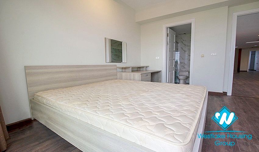 Spacious five bedrooms apartment for rent in E building, Ciputra