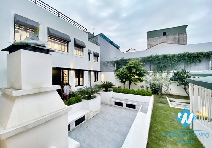 Brand new 2 beds house for rent in Au Co street, Tay Ho