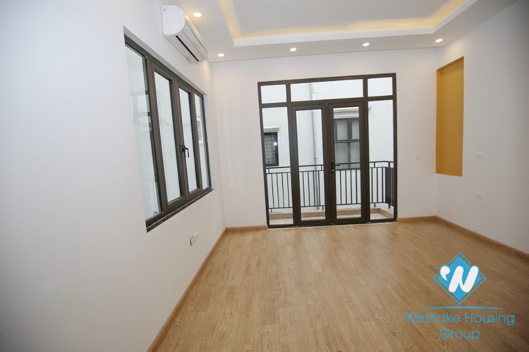 A new four bedrooms house for rent in Tu Hoa street, Tay Ho