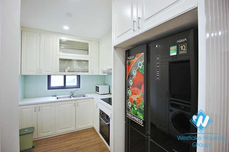 A pretty three bedrooms apartment for rent in Xuan Dieu st, Tay Ho