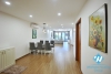 A pretty three bedrooms apartment for rent in Xuan Dieu st, Tay Ho
