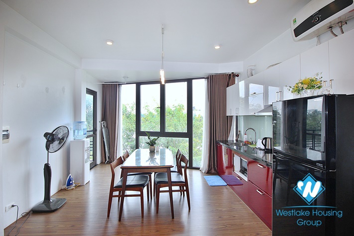 Lake view one bedroom apartment for rent in Vu Mien st
