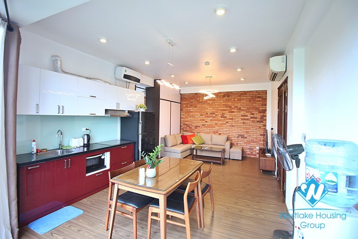 Lake view one bedroom apartment for rent in Vu Mien st