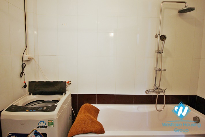 Lake view and modern furniture apartment for rent in Yen Phu village.