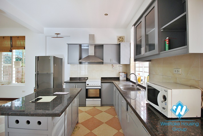 Beautiful garden house for rent in Au Co street, Tay Ho District, Ha Noi