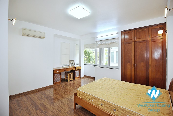 A cozy five bedrooms house for rent in Dang Thai Mai area, Tay Ho