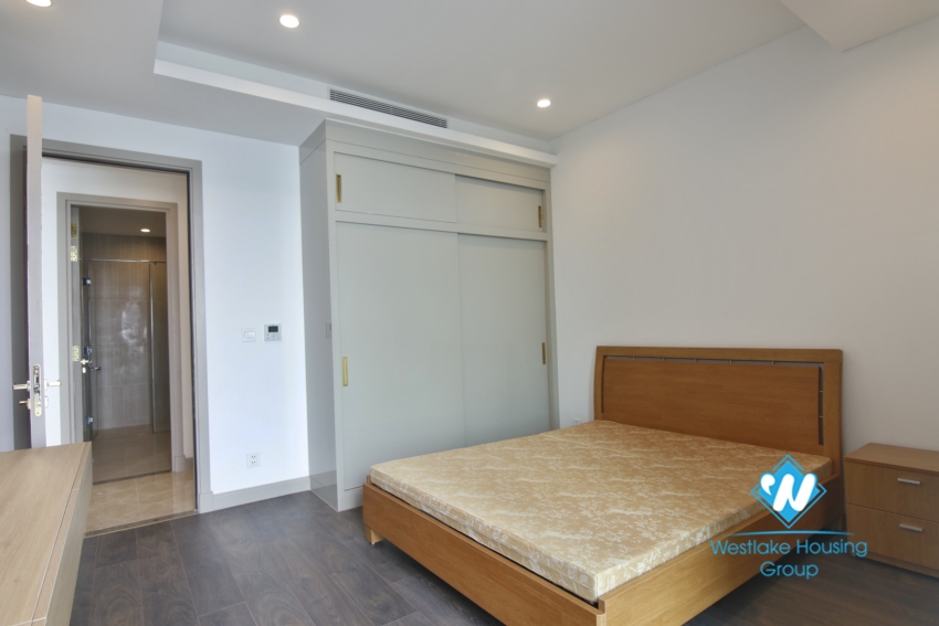 Three bedroom lake view apartment for rent in Sun Grand City Thuy Khue.