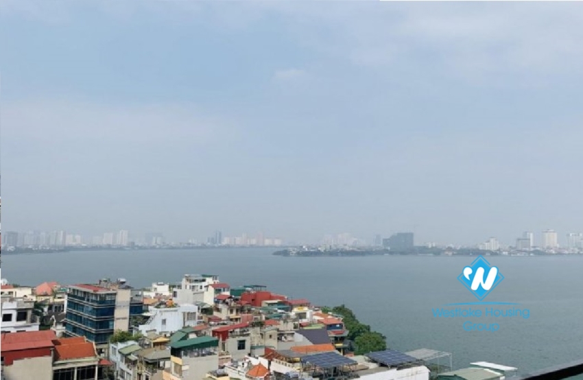 Three bedroom lake view apartment for rent in Sun Grand City Thuy Khue.