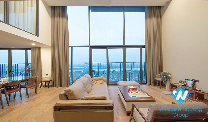 River-view two bedrooms apartment for rent in Penstudio building, Tay Ho