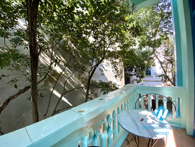 Green 3 beds house with front-yard for rent in Tu Hoa area, Tay Ho