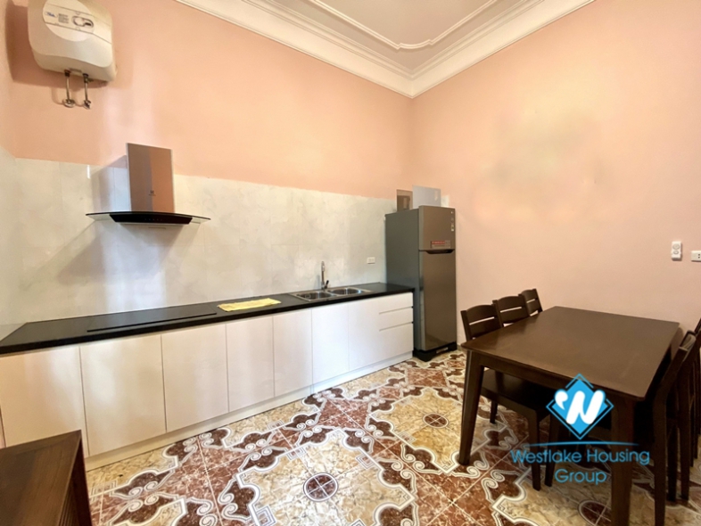 Green 3 beds house with front-yard for rent in Tu Hoa area, Tay Ho