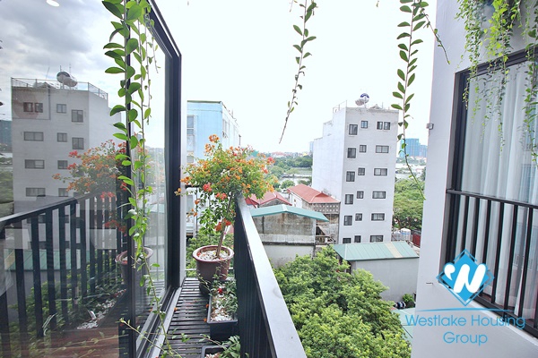 A newly 2 bedroom apartment for rent in Trinh cong son, Tay ho, Hanoi