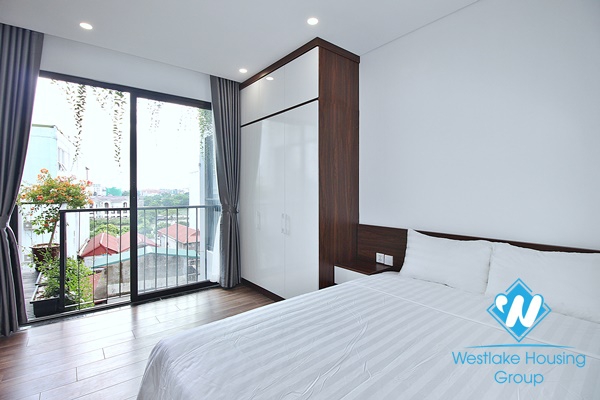 A newly 2 bedroom apartment for rent in Trinh cong son, Tay ho, Hanoi