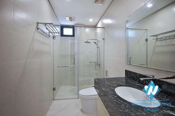 A newly 2 bedroom apartment for rent in Trinh cong son, Tay ho, Hanoi