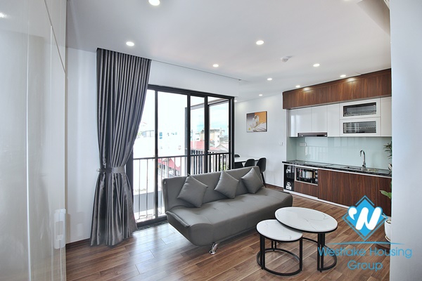 A newly 2 bedroom apartment for rent in Trinh cong son, Tay ho, Hanoi