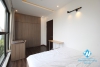 Modern spacious 2-bedroom apartment on Au Co
