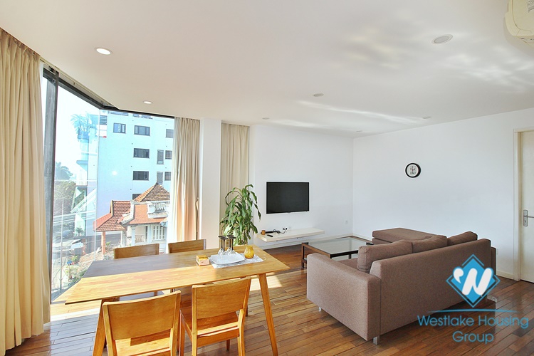 Spacious 1 bedroom apartment for rent in Tu Hoa st, Tay Ho