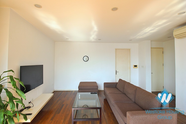 Spacious 1 bedroom apartment for rent in Tu Hoa st, Tay Ho