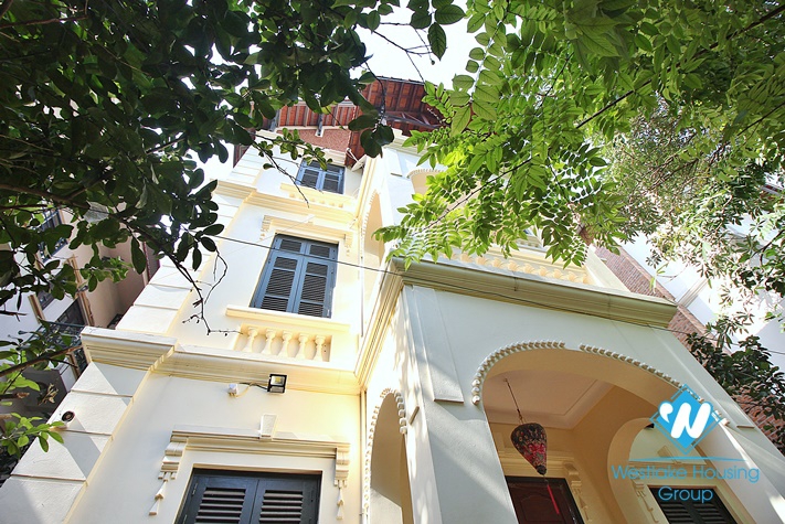 Lovely Garden house with swimming pool for rent in Tay Ho District