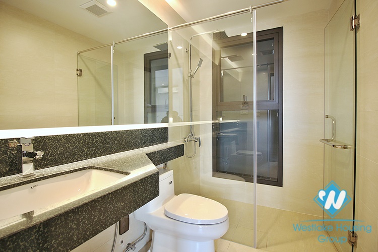 Bright 1 bedroom apartment for rent on Xuan Dieu street, Tay Ho, Ha Noi