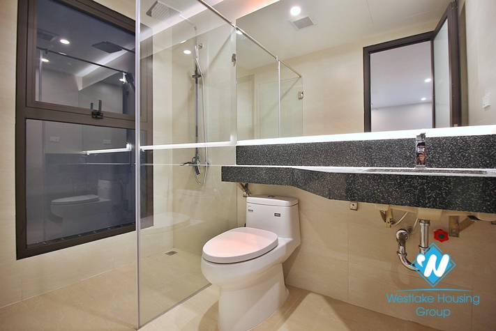 A modern 1 bedroom apartment for rent in Xuan Dieu, Tay Ho, Hanoi